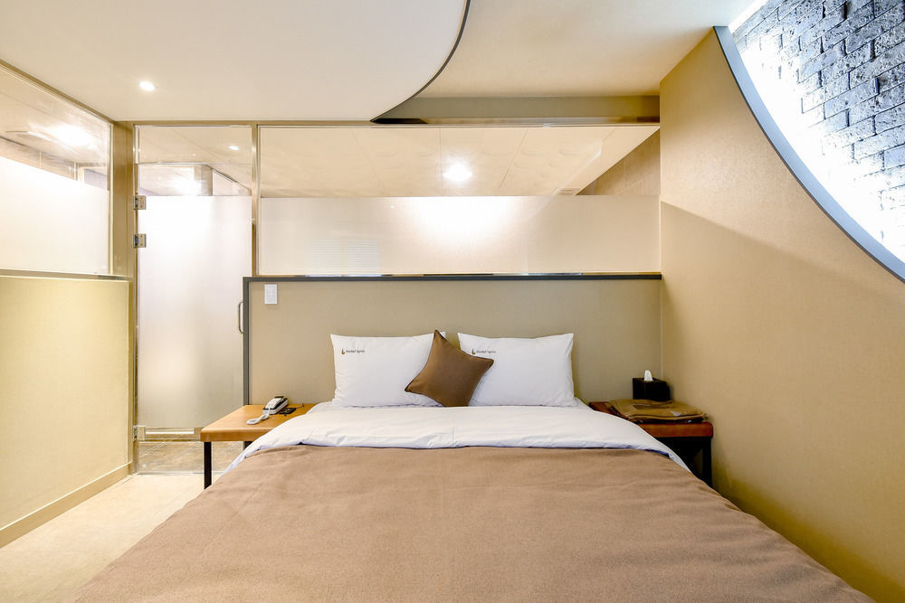 Hotel Ignis Oncheonjang Busan Exterior photo